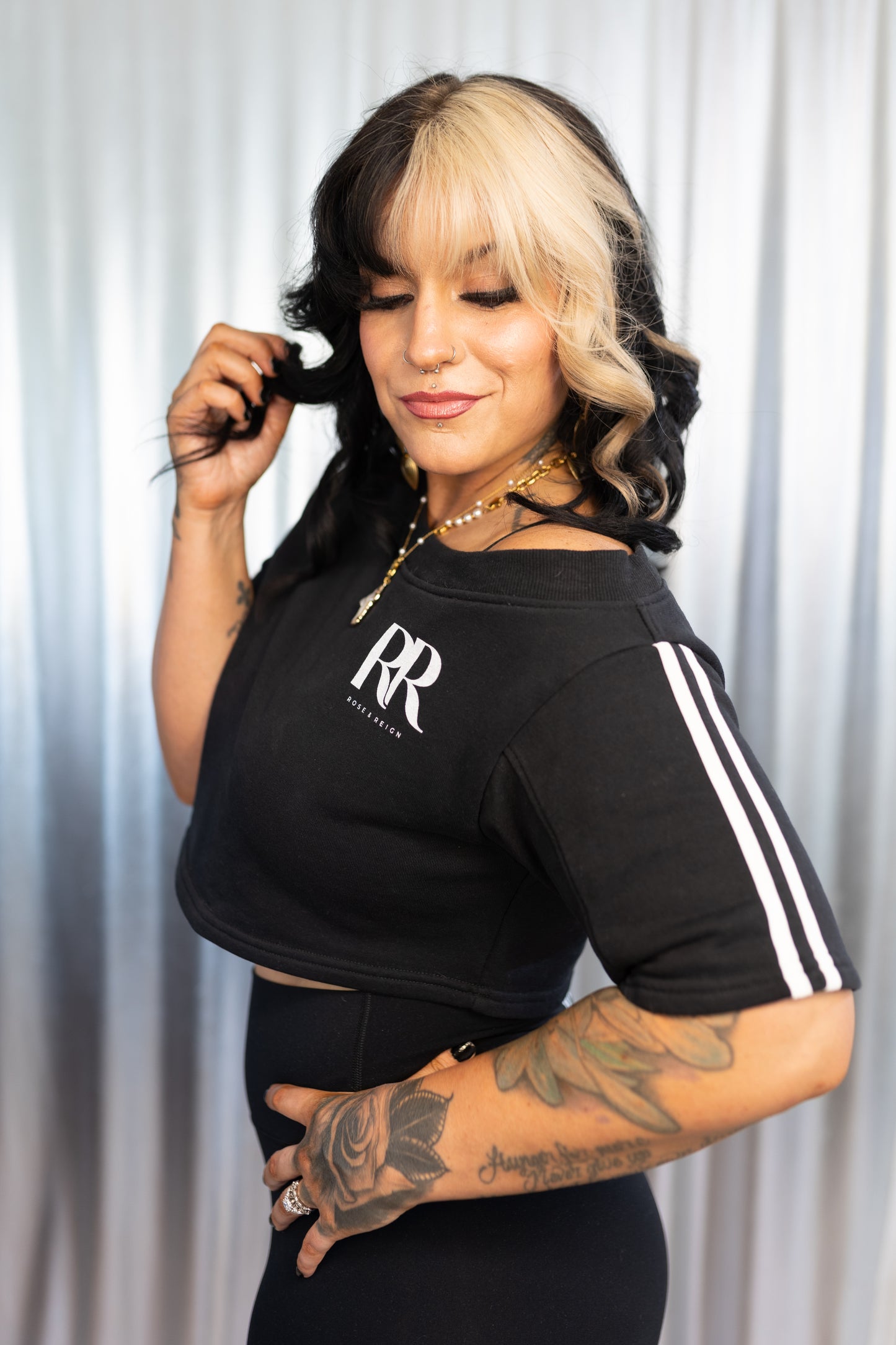 *NEW* Off-the-Shoulder Crop