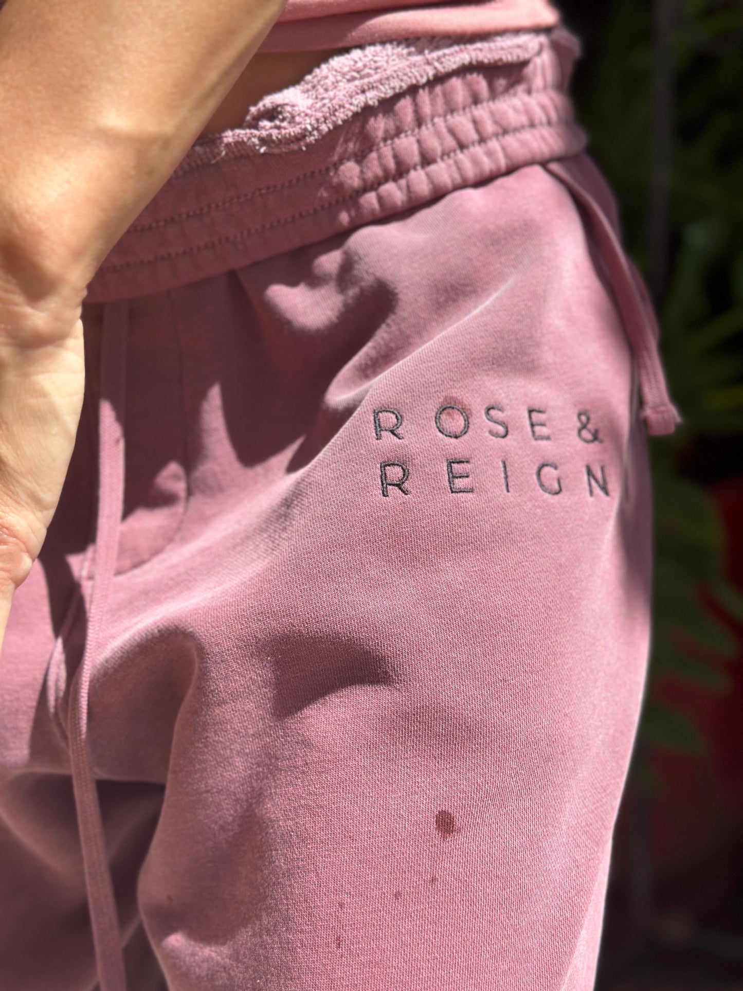 Sweat Pants in MODERN BLOCK- Grey Logo